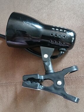 Intertek Black Clip-On Task Light Lamp Like New